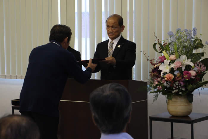 印南町農業委員会委員当選証書付与式辞令交付式の様子