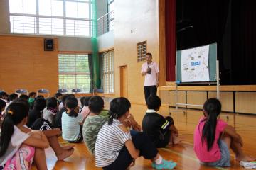 清流小学校で体験学習会